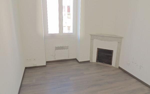 Appartement à louer    3 pièces •  Cannes