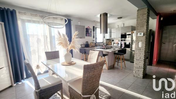 Maison 5 pièces de 114 m² à Déville-lès-Rouen (76250)