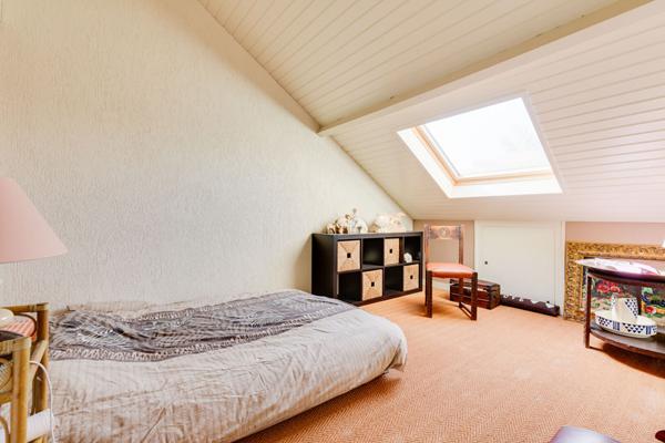 A VENDRE NANTES/SAINT ANNE MAISON ANCIENNE AVEC GARAGE/ BEAU JARDIN