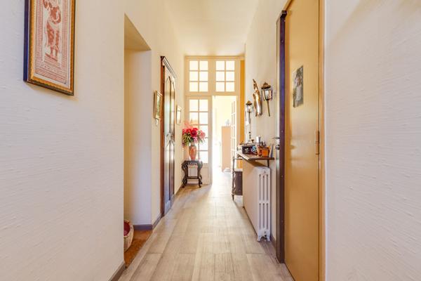 A VENDRE NANTES/SAINT ANNE MAISON ANCIENNE AVEC GARAGE/ BEAU JARDIN