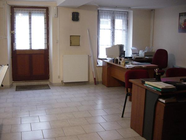VENTE : maison 15 pièces (360 m²) à MONTARGIS