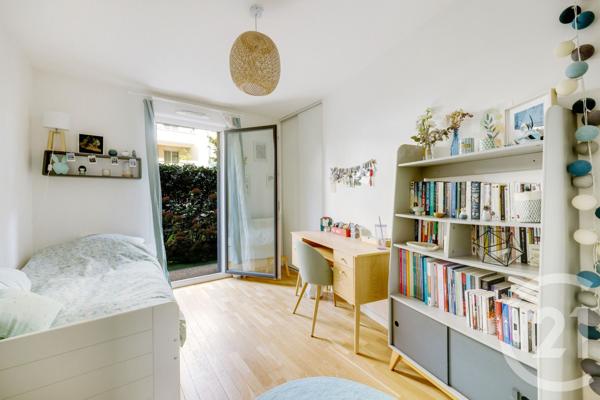 Appartement F5 à vendre  5 pièces - 108,62 m2 MONTROUGE - 92