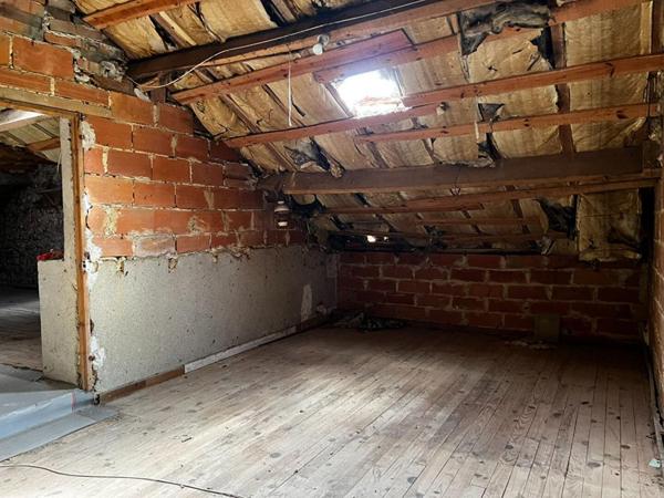 Maison  T5/6 d'env. 173 m2 avec étang, verger et nombreuses annexes sur  SANILHAC (24660)