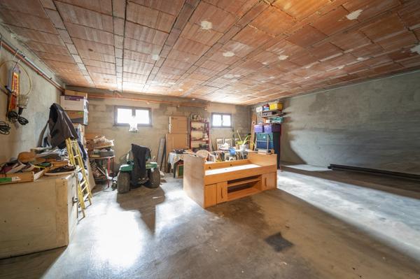 MONTAUBAN - Maison T4 de 110 m² sur sous-sol complet sur terrain de 3 714 m² avec piscine.