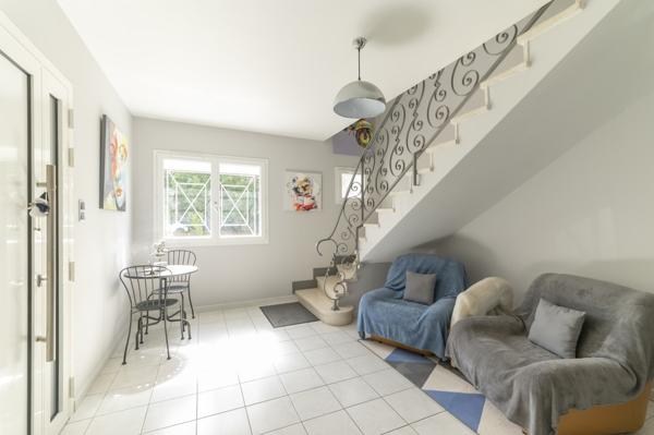 MONTAUBAN - Maison T4 de 110 m² sur sous-sol complet sur terrain de 3 714 m² avec piscine.
