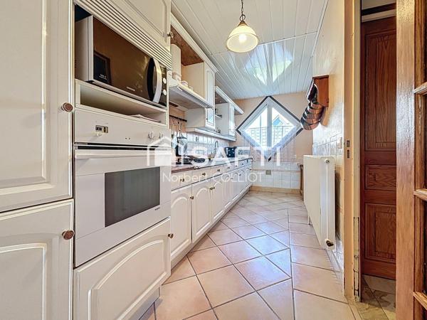 Maison 4 chambres dans une résidence familiale