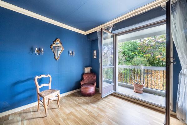 APPARTEMENT TROIS CHAMBRES GRANDE TERRASSE !
