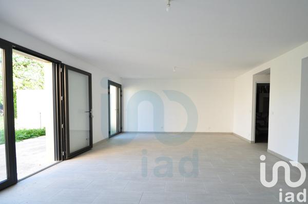 Maison 5 pièces de 103 m² à Coupvray (77700)