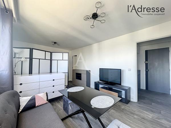 SURESNES/ Maréchal de Lattre de Tassigny - Vue Paris - Appartement Studio / 2 pièces 36m² - 1 Cave - 1 BOX