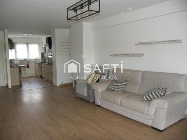 Appartement de 72 m² avec 2 chambres, balcon et garage