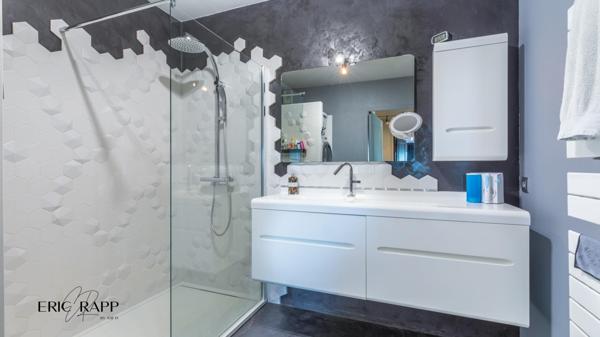 Dernier étage - Superbe F3 offrant une vue dégagée