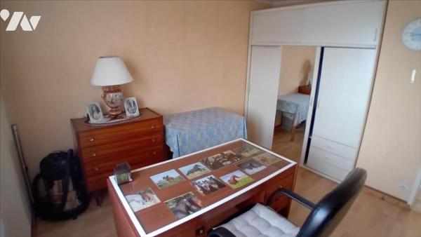 PARIGNE L'EVEQUE, pavillon sur sous-sol total et ses 4 chambres.