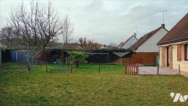 PARIGNE L'EVEQUE, pavillon sur sous-sol total et ses 4 chambres.