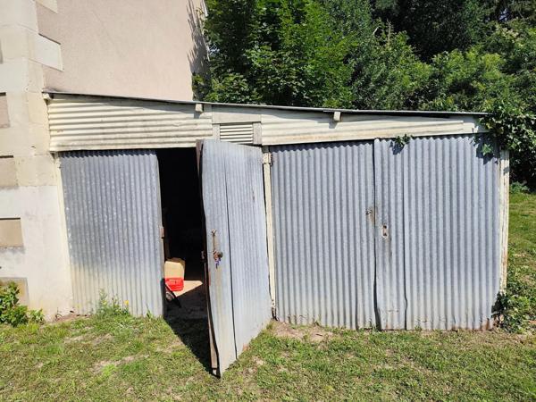 Propriété de caractère avec terrain et dépendances près de Beauval