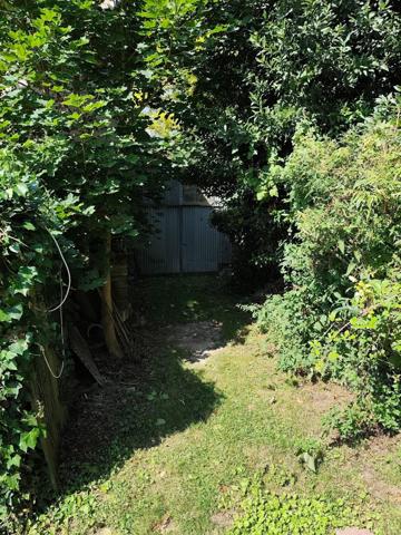 Propriété de caractère avec terrain et dépendances près de Beauval