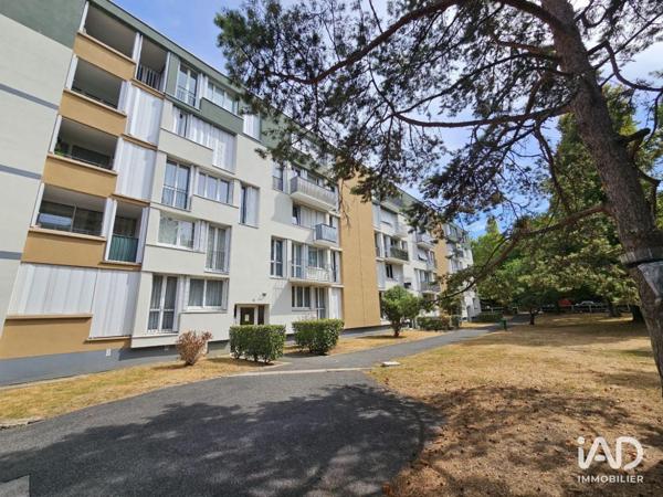 Location appartement 3 pièces 61 m² Lagny-sur-Marne