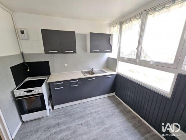 Location appartement 3 pièces 61 m² Lagny-sur-Marne