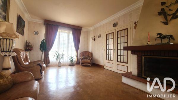 Maison à vendre 6 pièces 122 m² Saumur