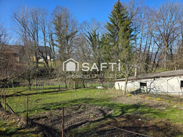 Corps de ferme à rénover, beau potentiel à Trévignin