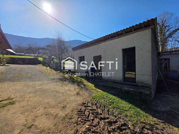 Corps de ferme à rénover, beau potentiel à Trévignin