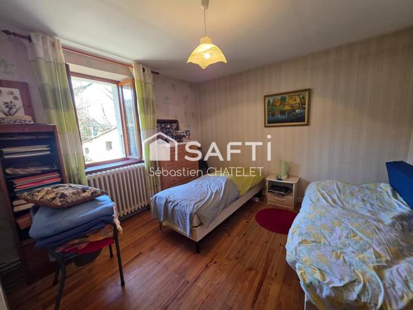 Corps de ferme à rénover, beau potentiel à Trévignin