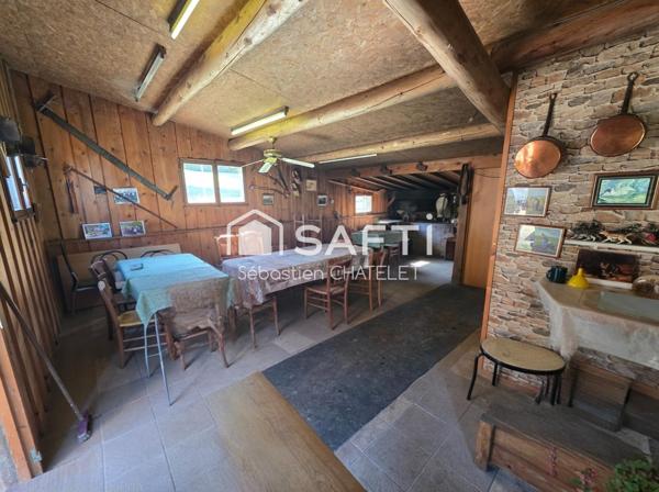 Corps de ferme à rénover, beau potentiel à Trévignin