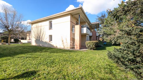 Toulouse St-Simon grand T3 traversant 67 m² rez-de-jardin 2 parking dont sous-sol