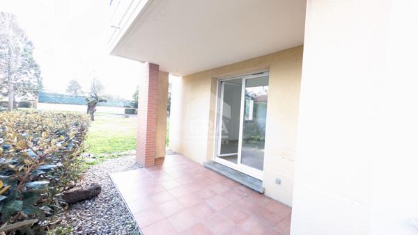 Toulouse St-Simon grand T3 traversant 67 m² rez-de-jardin 2 parking dont sous-sol