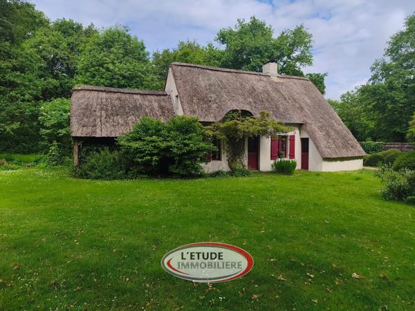 BRECA - Très belle propriété de 4002m2 avec deux chaumières