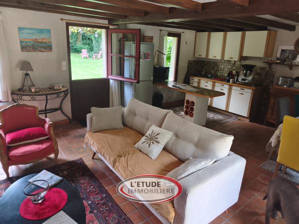 BRECA - Très belle propriété de 4002m2 avec deux chaumières