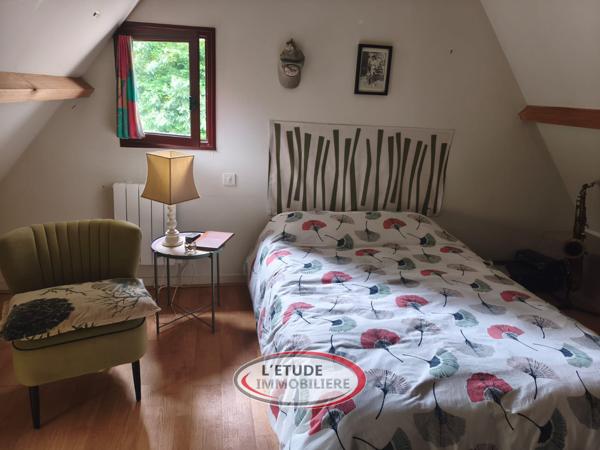 BRECA - Très belle propriété de 4002m2 avec deux chaumières