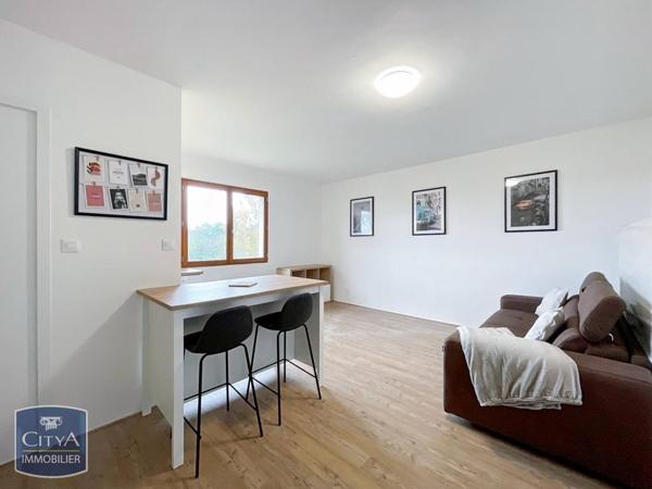 Appartement à louer 1 pièce 27.57m²