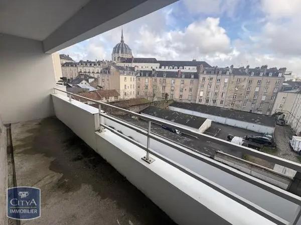Appartement à louer 3 pièces 81.21m²