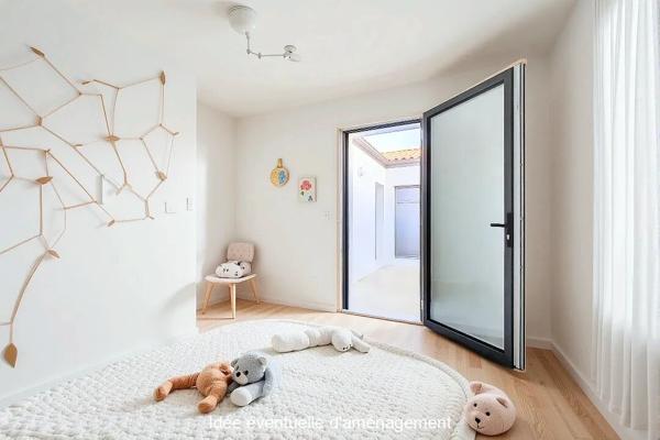 A vendre ! proche des commerces, maison de 2024 de Plain-pied, 3 chambres -