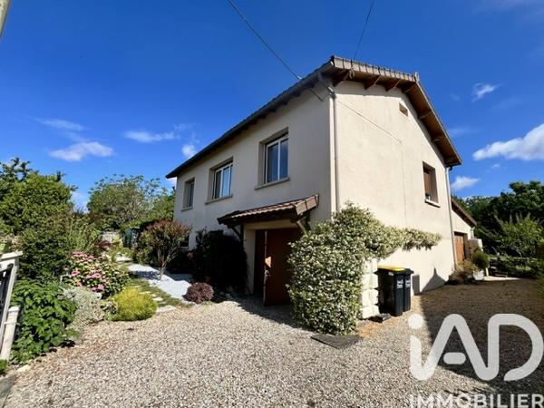 Maison à vendre 4 pièces 77,45 m² Vouillé