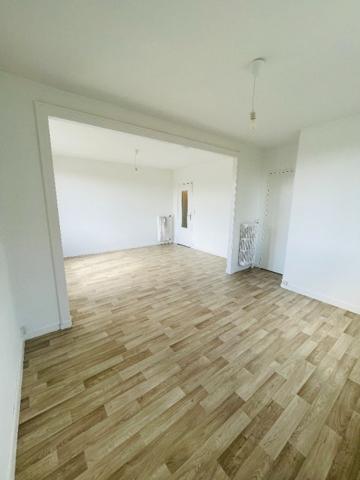 RESIDENCE DU PUY GARNIER - T2 NON MEUBLE - DISPONIBLE AU 17/01
