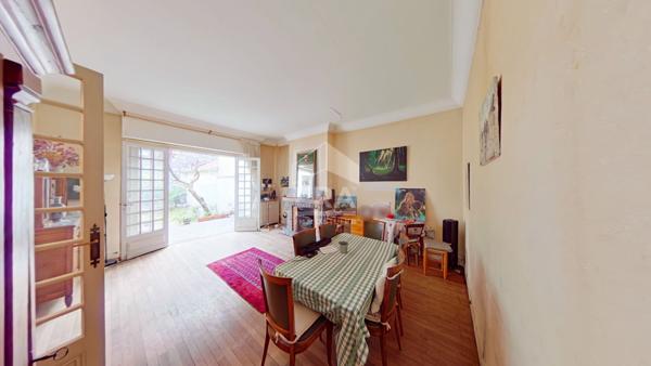 Maison bourgeoise en Pierre 5 chambres Jardin Garage Cave Bordeaux Croix Blanche 6 pièce(s) 154.16 m2