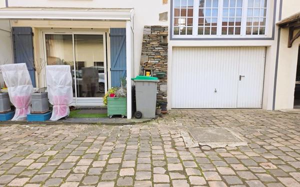 Appartement à vendre    5 pièces • 122 m2 Villejust