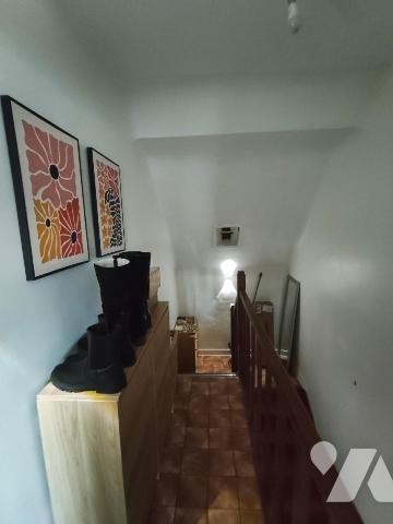 CALAIS-NORD, IMMEUBLE DE RAPPORT avec 3 logements, un garage