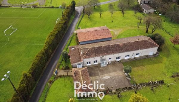 Vente longere Barret, 162m² 5 pièces 271 700€ avec garage
