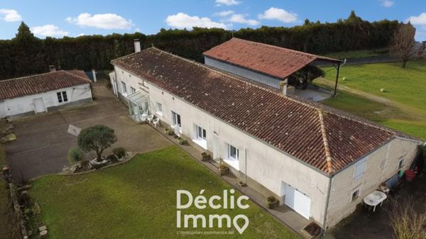 Vente longere Barret, 162m² 5 pièces 271 700€ avec garage
