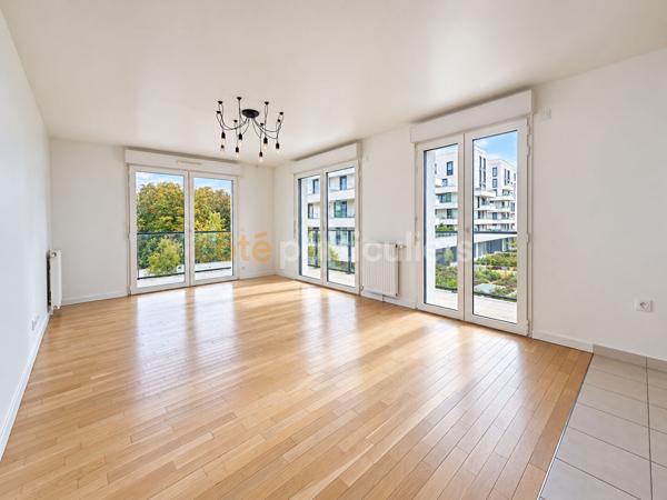 Location
                Appartement50,75 m² - 2 Pièces -
                    SAINT GERMAIN EN LAYE (78100)