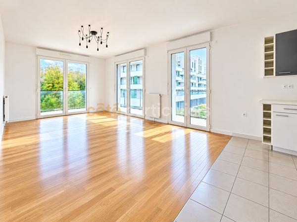 Location
                Appartement50,75 m² - 2 Pièces -
                    SAINT GERMAIN EN LAYE (78100)