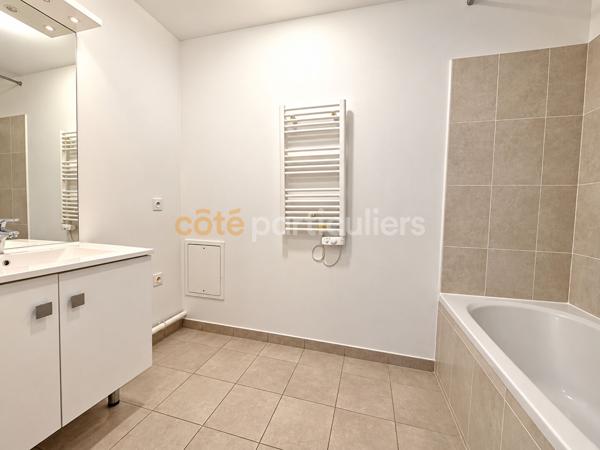 Location
                Appartement50,75 m² - 2 Pièces -
                    SAINT GERMAIN EN LAYE (78100)