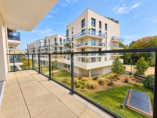 Location
                Appartement50,75 m² - 2 Pièces -
                    SAINT GERMAIN EN LAYE (78100)