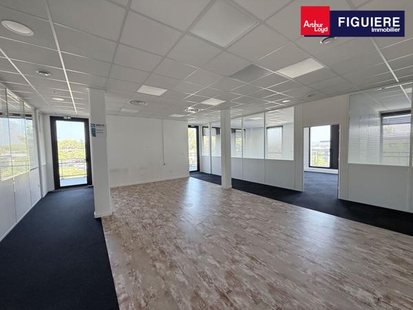 BUREAUX RECENTS A LOUER AU COEUR DU PÔLE D'ACTIVITE D'AIX AVEC TERRASSES