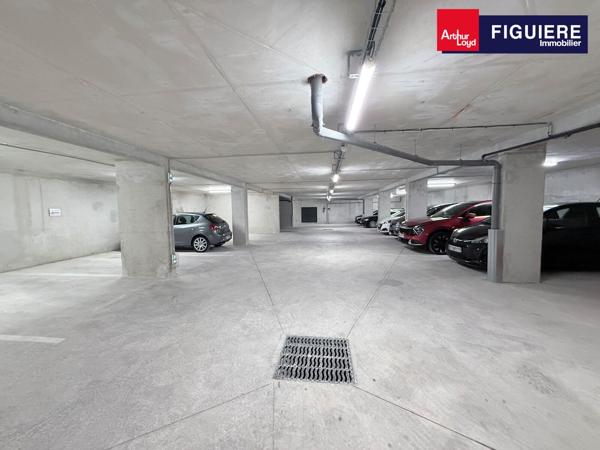 BUREAUX RECENTS A LOUER AU COEUR DU PÔLE D'ACTIVITE D'AIX AVEC TERRASSES