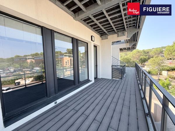 BUREAUX RECENTS A LOUER AU COEUR DU PÔLE D'ACTIVITE D'AIX AVEC TERRASSES