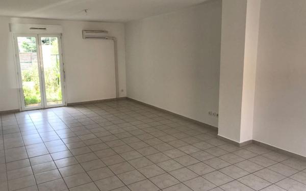 Maison à louer    4 pièces • 90,37 m2 Lézan