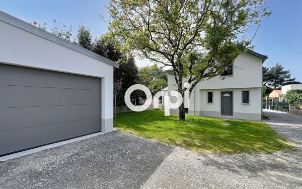 Maison à vendre    5 pièces •  La Baule-Escoublac